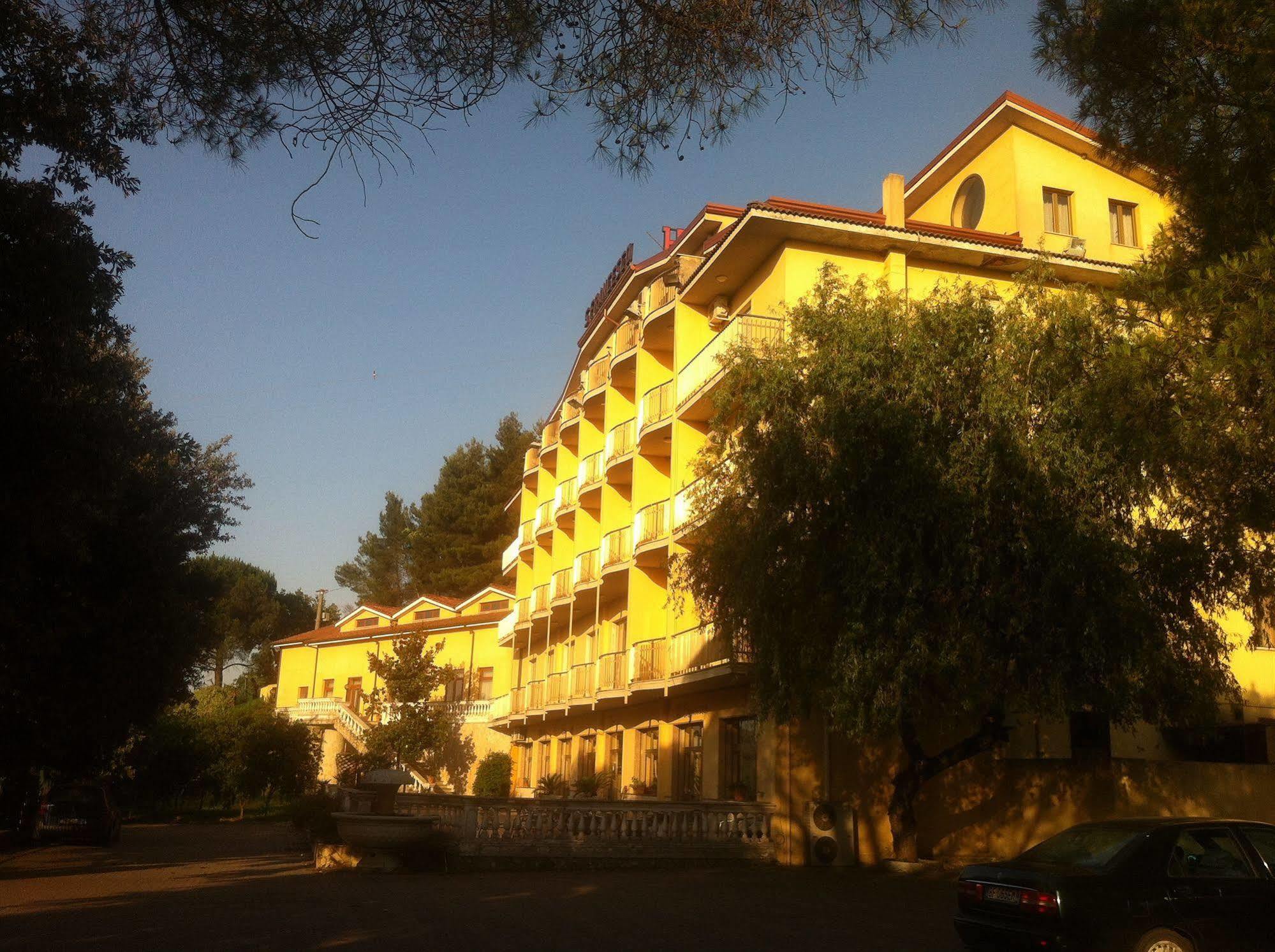 Hotel San Francesco Terme Spezzano Albanese Exteriér fotografie